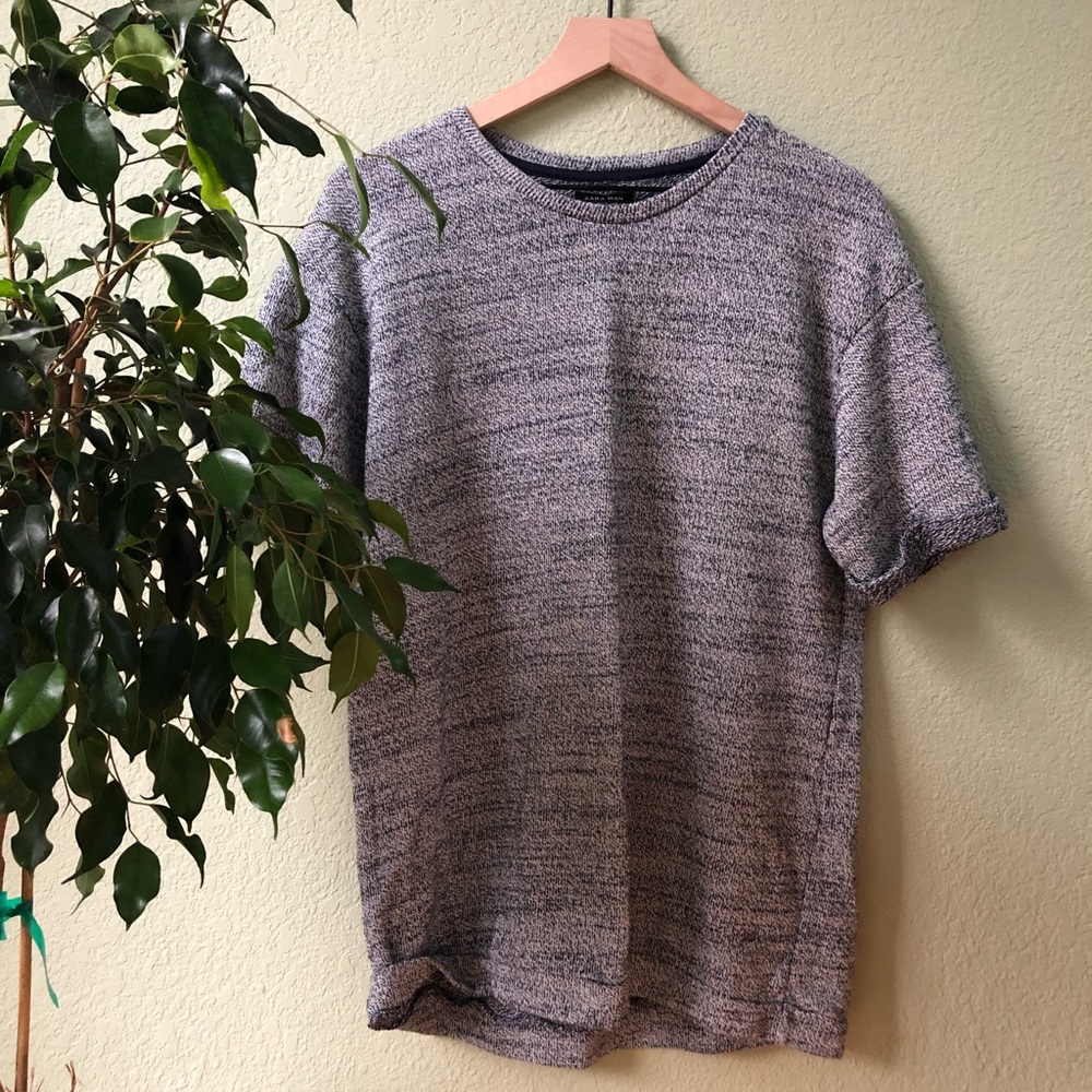 Knit shirt